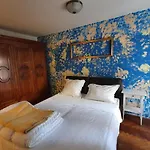 شقة Old Town Boutique House